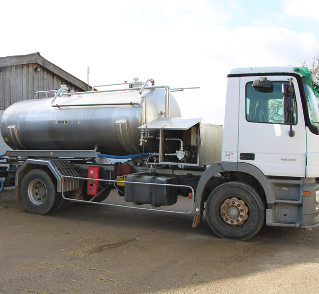 camion de lait ferme fromagerie